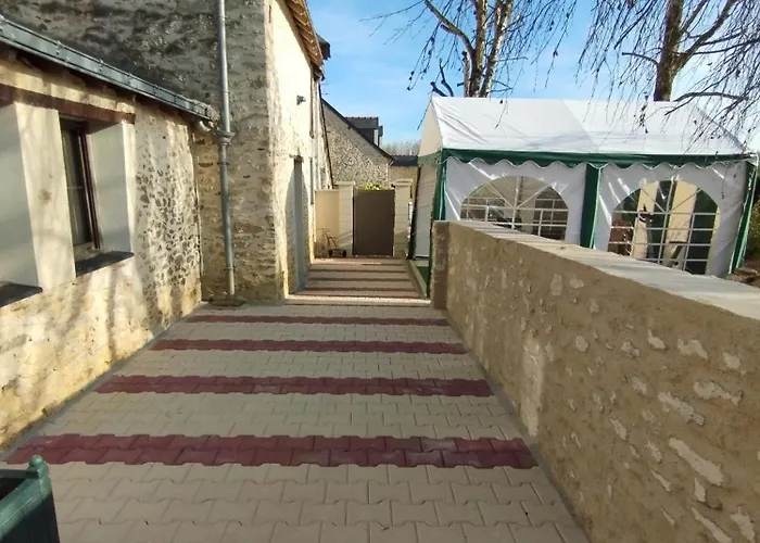 Vakantiehuis Petit Bleu Huille-Lezigne